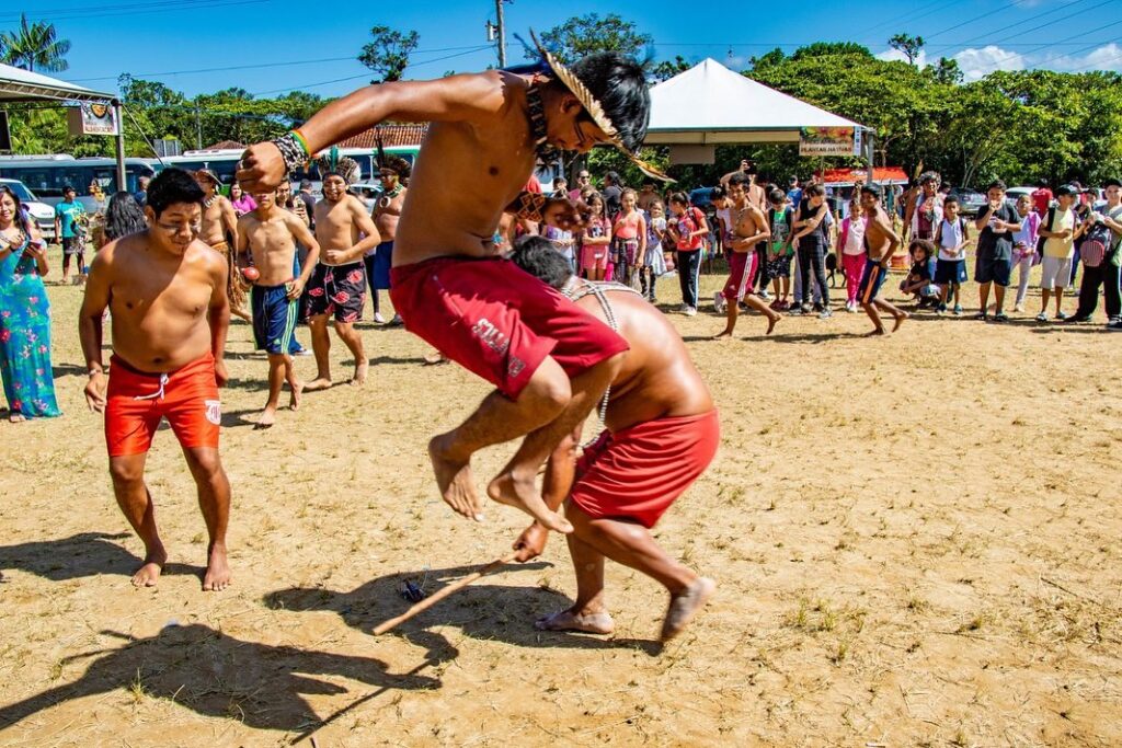 Coral Ind Gena Guatapu Cultura Guarani E O Poder Do Canto Sesc S O