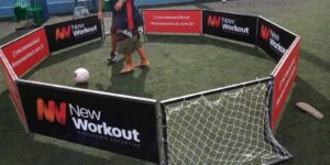 Que jogo e esse_Futebol de caixote Com Newworkout