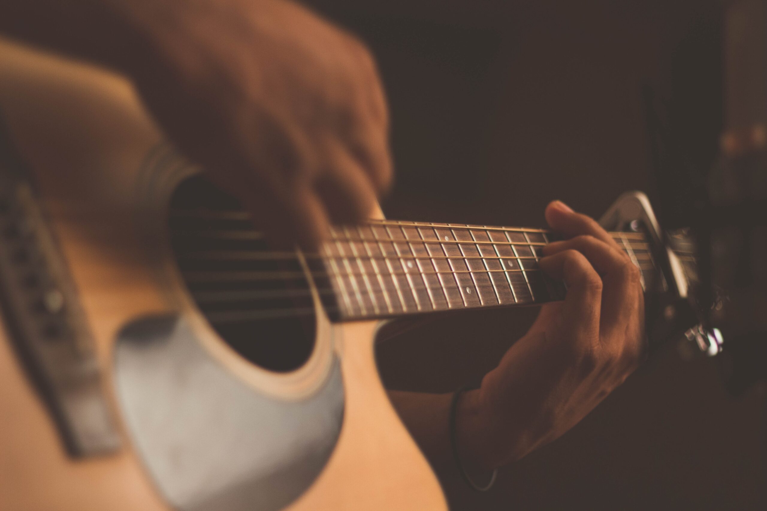 Aula de Canto para Iniciantes (Como funcionam as tonalidades no canto) 