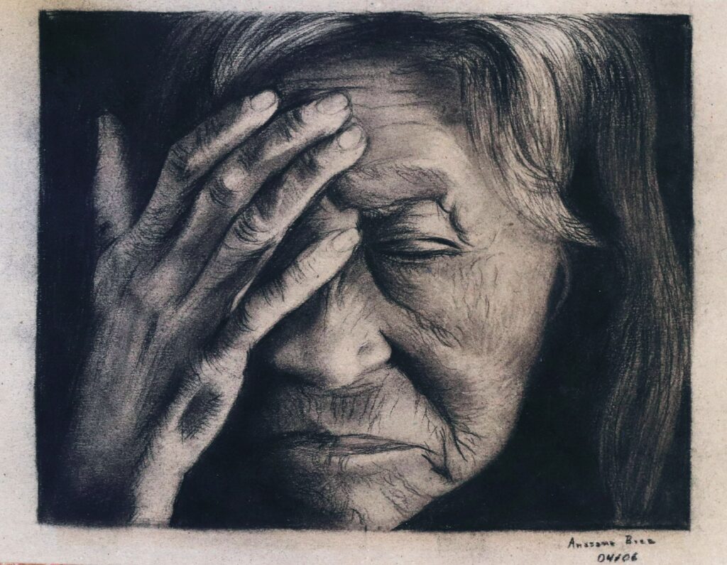 Dona Josefa (2006), de Arissana Pataxó. Carvão sobre papel - releitura da fotografia de Marcelo Buainaim.